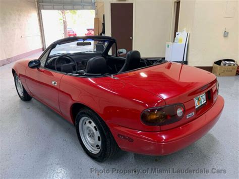 Classic Mazda Mx 5 Miata Roadster 5 Spd Low Miles Clean Carfax