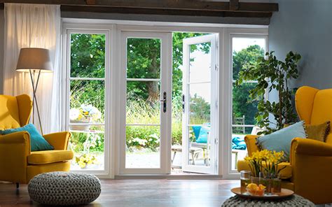 In addition, it acts as yet another impediment to a forced entry by holding both doors together. French Door Designs | Evolution Windows