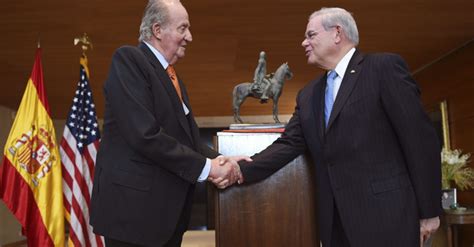 Juan Carlos I Premia Al Senador Robert Menéndez En Washington El Tiempo