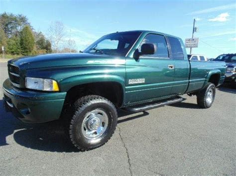 At the request of the auction company, this auction permits bids to be placed by the auctioneer, an employee of the auctioneer, or the seller or an agent on the seller's behalf. WWW.EMAUTOS.COM ONE OWNER 1999 Dodge Ram Pickup 2500 Sport ...