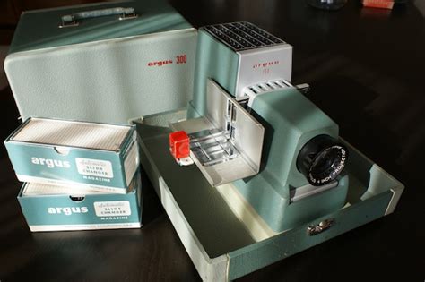 Argus 300 Side Projector Model Iii With Argus Automatic Slide