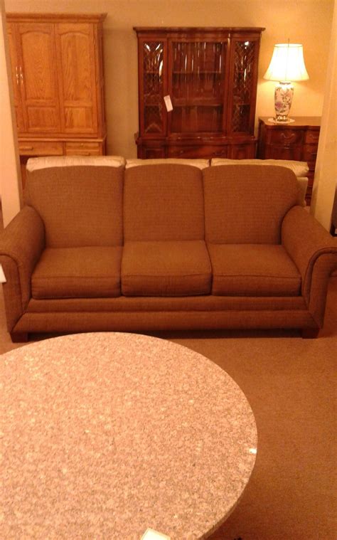 Broyhill Brown Tweed Sofa Delmarva Furniture Consignment