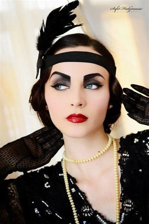 25 Best Vintage Outfit Ideas For A Perfect Vintage Look Flapper Makeup Great Gatsby Makeup