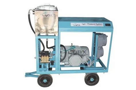 Hawk Pumps 3 Phase Water Jet Blasting Machine 500 Bar 7250 Psi At Rs