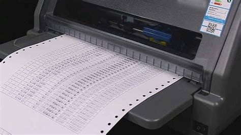 Today, dot matrix printers are utilized far less than they used to be due to their low quality images and slow print speed compared to inkjet printers and laser printers. Card Printing Machine and PVC Smart Card Printer | Seaory ...