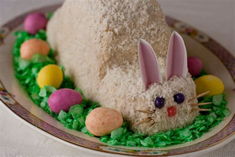 25 Wonderful Diy Easter Bunny Cakes