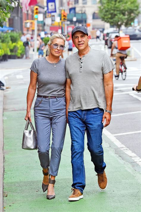 Yolanda Hadid Holds Hands With Mystery Man In Nyc Pics Us Weekly