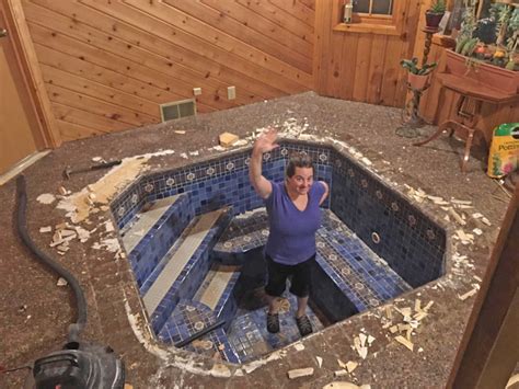 Stepping into a hot tub and relaxing in its warm water is bliss. A Couple Found a Hot Tub Underneath the Floor of Their ...