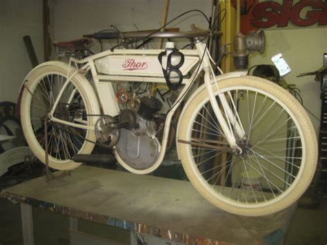 Board track racer kit bike. Board track Racer, 1909 Excelsior replica, Indian, Harley ...
