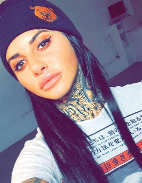 Jemma Lucy Dominates New Years Eve Snapchat Selfie With Explosive