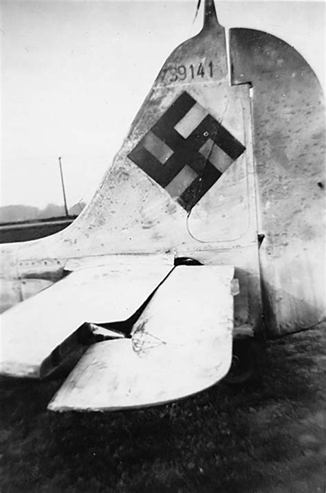 Asisbiz Focke Wulf Fw 190a8 Stab Ijg51 Wnr 739141 Belly Landed At
