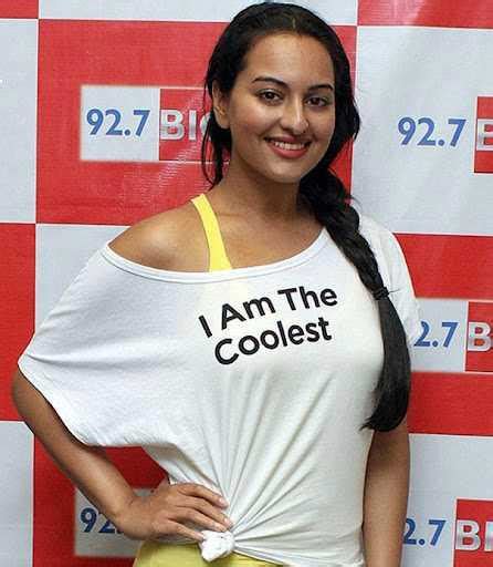 Sonakshi Sinha Facts And New Photos 2013 World Celebrities Hd Wallpapers