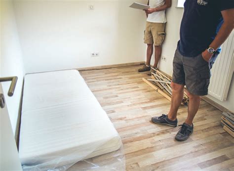 They are used to pack and move the mattress and come in various sizes of bed. How to Pack and Move a Kind Size Mattress by Yourself ...