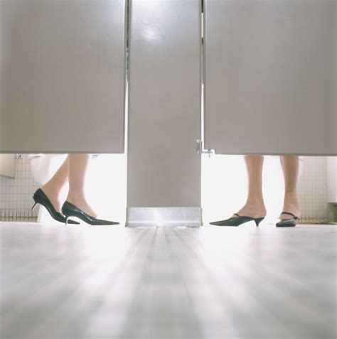 Girls Peeing Toilet Pics Closeup Naked Photo