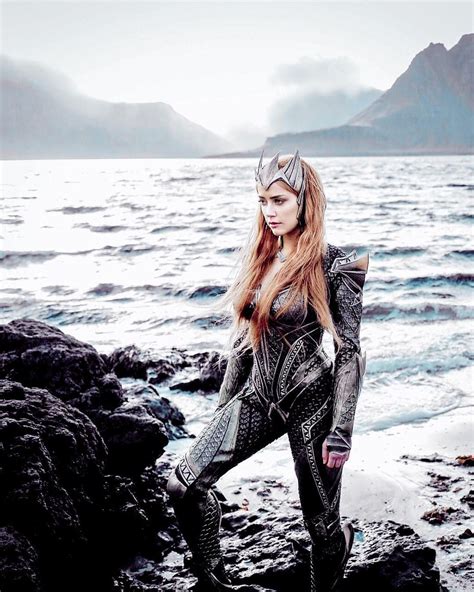 Pin By Lauren On Movies Amber Heard Aquaman Justice League