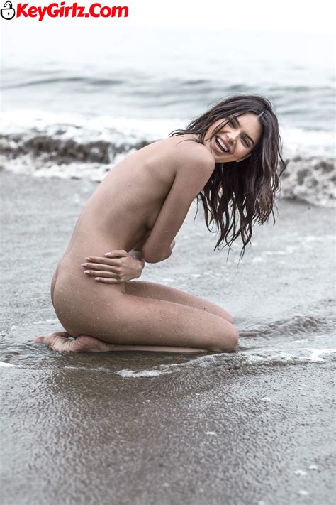 Kendall Jenner Naked Kendall Jenner Naked Photos Ink Porn Pic