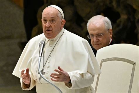 Pope Francis Approves Landmark Ruling That Allows Church To Give Blessing To Same Sex Couples