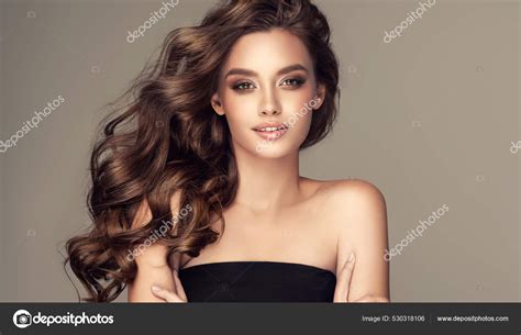Brunette Girl Long Shiny Curly Hair Beautiful Model Woman Wavy Stock Photo By Sofia Zhuravets