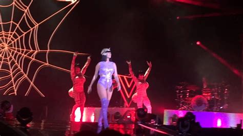 Katy Perry I Kissed A Girl Live Prismatic World Tour São Paulo Brasil Youtube