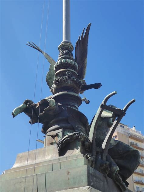 Исидор крестьянин, исидор батрак (ru); L'Agriculture - Avenida San Isidro Labrador - Buenos Aires ...