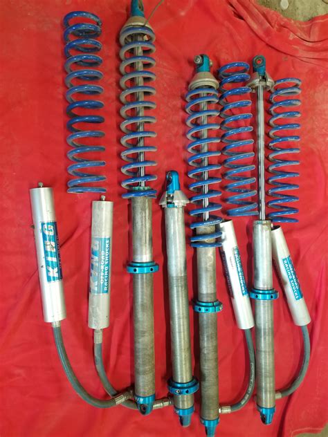 King 20 X 16 Travel Remote Resv Coil Overs Hardlinecrawlers