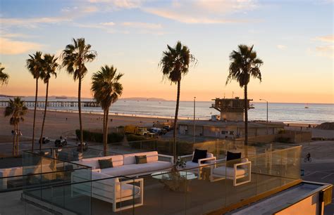 Photo 7 of 7 in The Ultimate Beach House on Ocean Front Walk in Venice