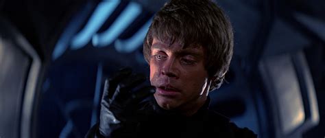 Heres Why Luke Skywalker Has Not Turned To The Dark Side In Star Wars