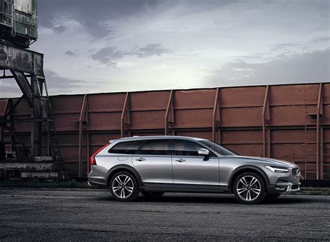 2019 Volvo V90 Cross Country | The Times Weekly ...