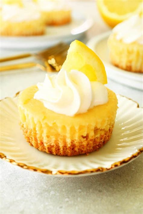 Easy Mini Lemon Cheesecake