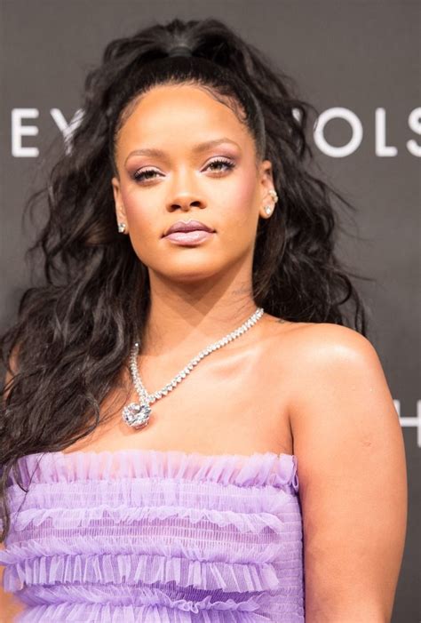 Rihanna Rihanna Fenty Beauty Rihanna Rihanna Riri