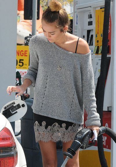 Miley Cyrus Studio City Pumping Movie Stars Lace Skirt Gas Lace