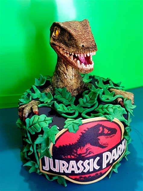 Jurassic Park Cake All Edible Raptor Was Sculpted Using Modeling
