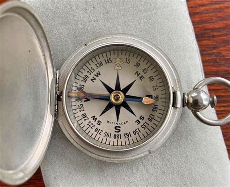 Vintage Wittnauer Navigation Compass Wwii Era Excellent Condition For