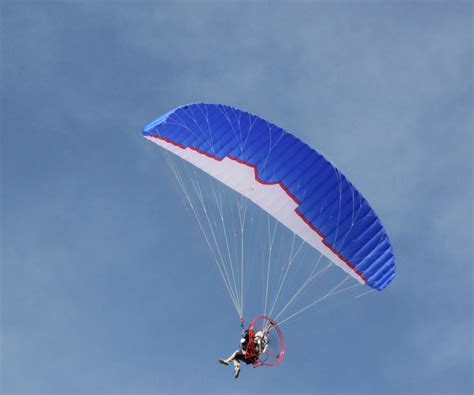 Flying a Powered Paraglider : 9 Steps (with Pictures ...