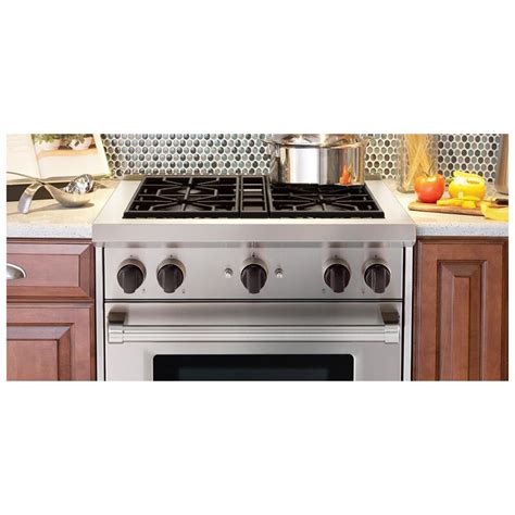 Wolf 30 4 Burner Free Standing Gas Range With Convection Oven