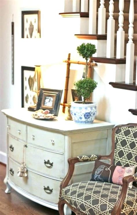 Customize your furniture it's what makes your furniture unique. 30 Unique Vintage Entryway Table Design Ideas That Will Enhance Your Small Space (With images ...
