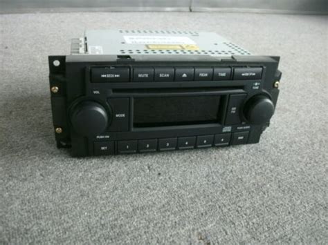 2004 2010 Chrysler Dodge Jeep Radio Cd Player Oem 05091710af Ebay