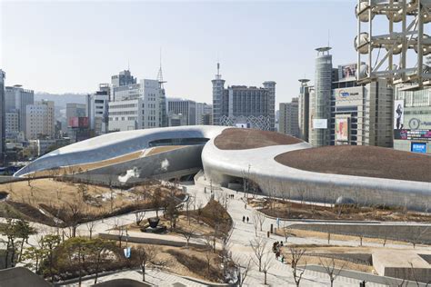 Zaha Hadids Dongdaemun Design Plaza Through The Lens Of Andres