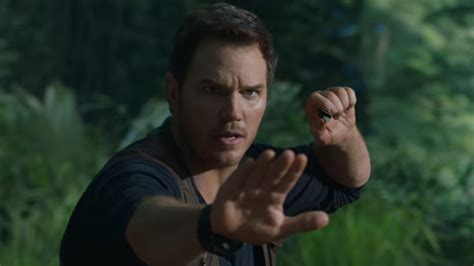 Jurassic World Fallen Kingdom Bts Of Chris Pratt From Isla Nublar Island