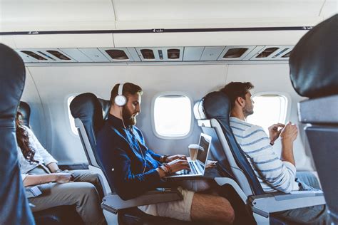 飛行機内のwifi活用方法｜無料・有料・接続方法まとめ Iphone格安sim通信