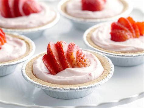 Individual No Bake Strawberry Cheesecakes Recipe Rachael Ray Food Network
