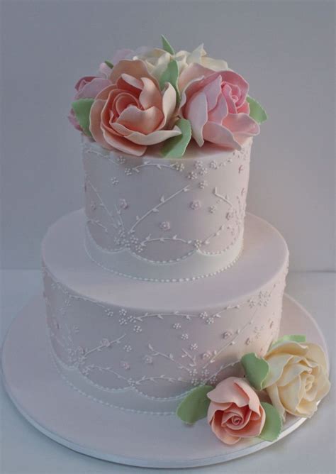 Scallop Trimming Lace Wedding Cake Lace Wedding Cake Cake Wedding Cakes