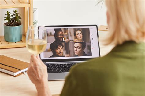 Online Chat With Friends Stock Photo Download Image Now Istock