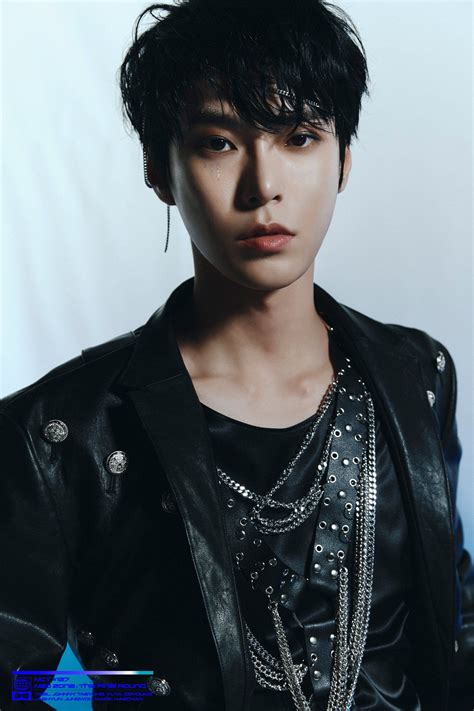 NCT 127 on Twitter: "WARM UP : 2ND PLAYER #DOYOUNG NCT 127 The 2nd