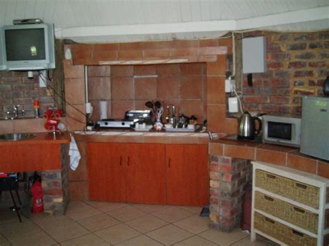 Although it was slightly smaller than expected, it was a great place for our large party to enjoy on. Mountain Breeze Log Cabins - Storms River, South Africa