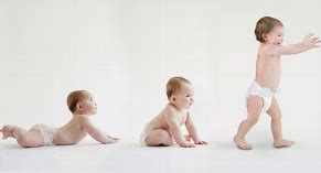 Babys ziehen sich bereits nach wenigen monaten vom liegen ins sitzen hoch. Wann sitzen, krabbeln, laufen Babys? | Baby und Familie
