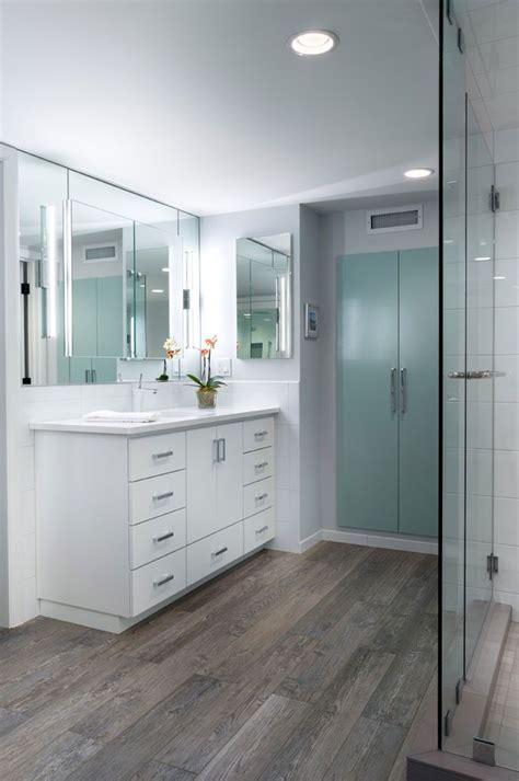 Fulfill your monochromatic dreams with these stunning grey bathrooms. Tips For Choosing Tile That Looks Like Wood | Easy ...