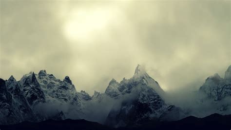 Cloudy Mountains Hd Wallpapers Wallpaper Cave