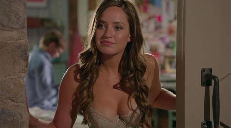 Merritt Patterson Nude Pics Page 1