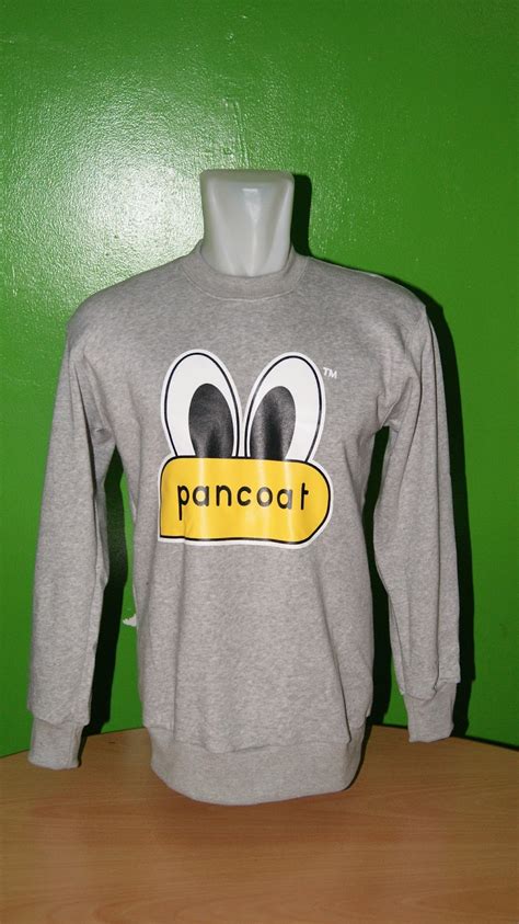 Sifat bahan parasut yang kedap air dan angin, maka tidak bisa menyerap keringat dan sangat tidak disarankan memakai jaket berbahan parasut saat cuaca panas. Universe Distro: Sweater K-POP, Bahan Cotton Fleece Misty ...